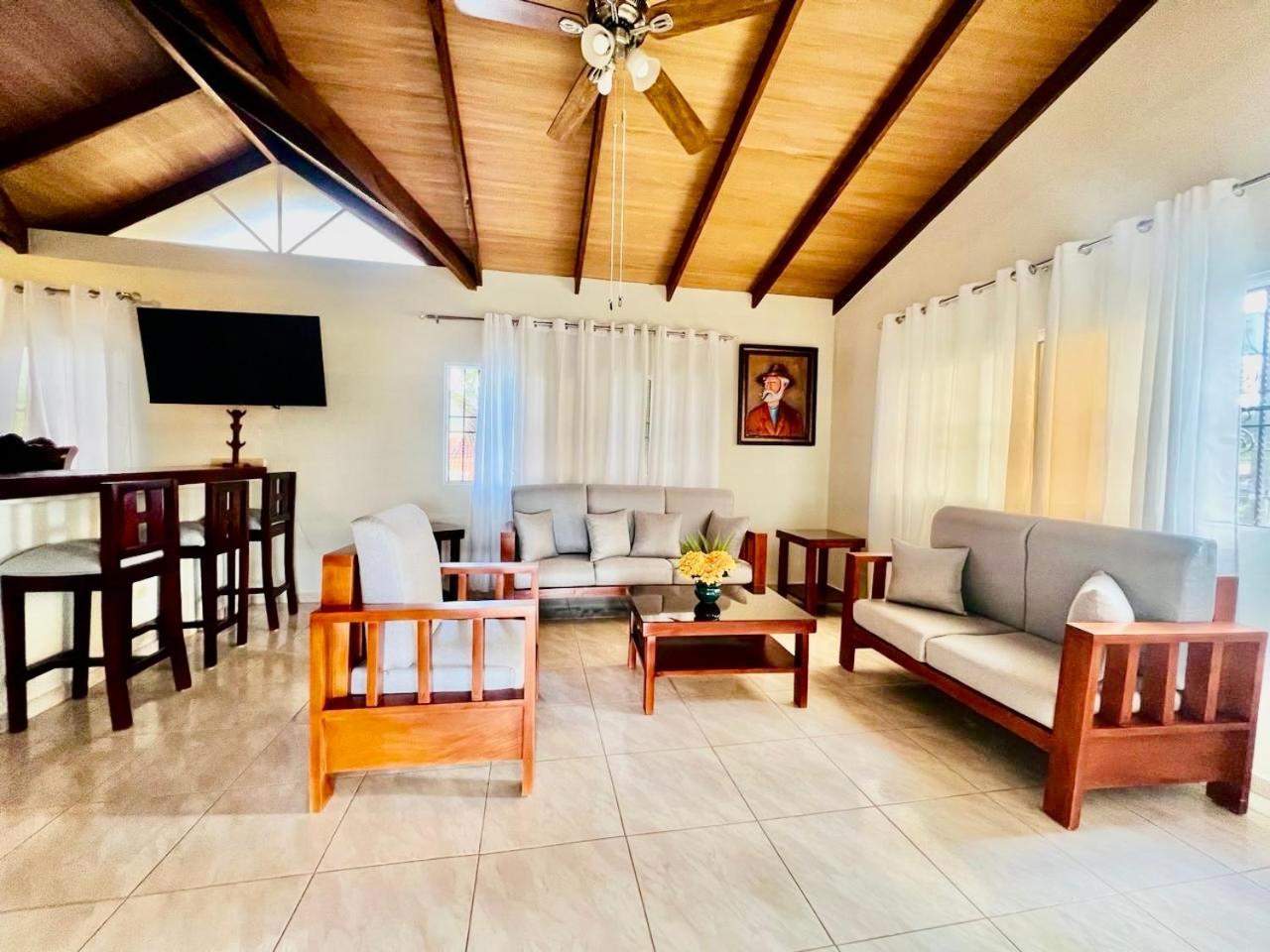 Vila Oasis Dona Elena Jarabacoa Exteriér fotografie